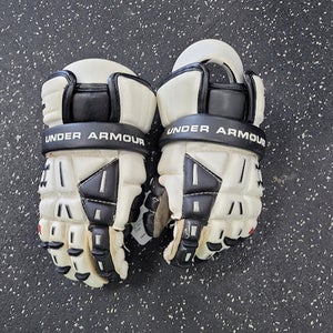 Used Under Armour PLAYER Lacrosse Gloves Mens White MD 11849-S000040996