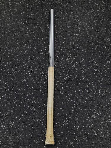 Used Warrior KRYPTOLYTE Mens Atk/Mid LAX Shaft Grey 11849-S000037482