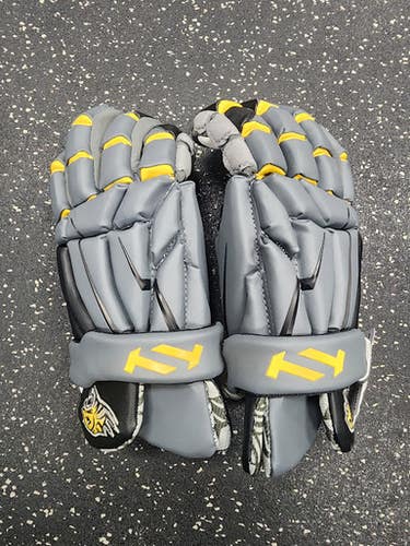 Used N1X TOWSON TEAM GLOVES Lacrosse Gloves Mens Grey 13" 11849-S000040927