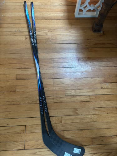 Senior Bauer Vapor Flylite Right Handed Hockey Stick P92 77 Flex (New)