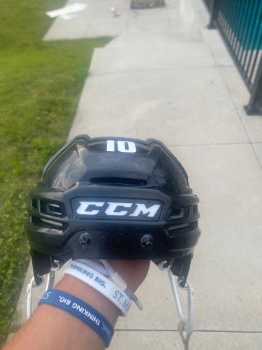 Small CCM Tacks 910 Helmet (Used)