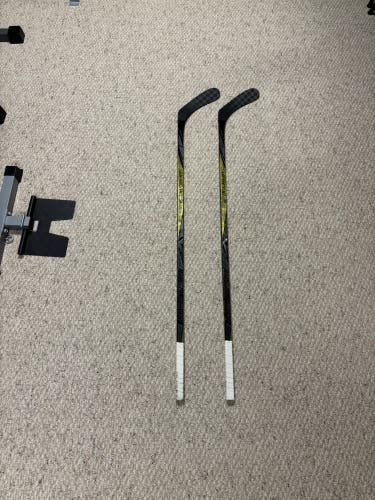 Senior Bauer Supreme 1S Right Handed Hockey Stick P91A 102 Flex Pro Stock (Used)