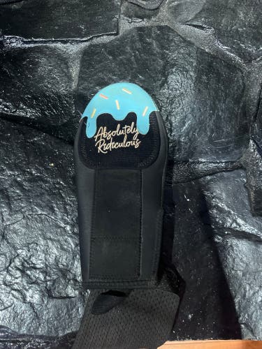 Black Junior Sliding Mitt (Used)