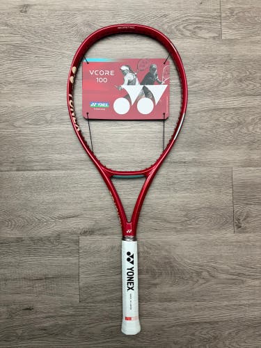 New Yonex Vcore 100 | Gripsize 4 1/4 | NWT