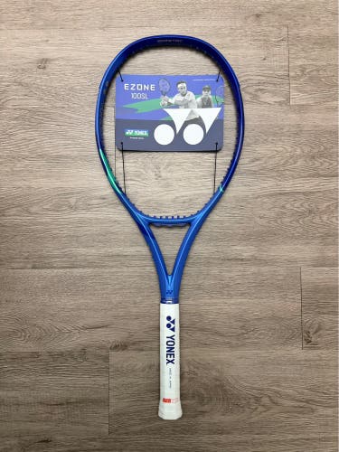 Share New Yonex Ezone 100SL | Gripsize 4 1/4 | NWT