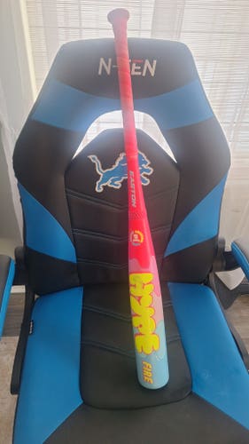USSSA Easton hype fire pool party bat