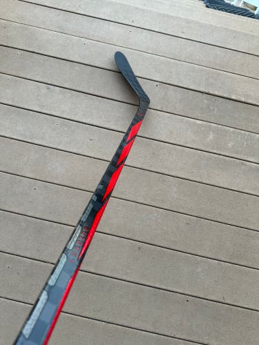 Senior Bauer Proto-R Left Hand Hockey Stick P28 87 Flex Pro Stock (New)
