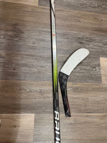 Senior Bauer Vapor Hyperlite 2 Left Hand Hockey Stick Toe Pattern 87 Flex (Used)