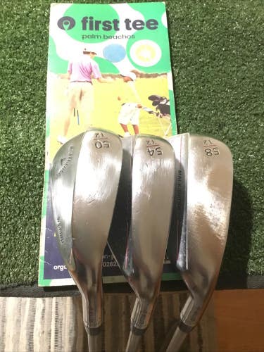 Callaway Ladies Mack Daddy 4 W Grind Milled Wedge Set (GW, SW, LW) 50g Graphite