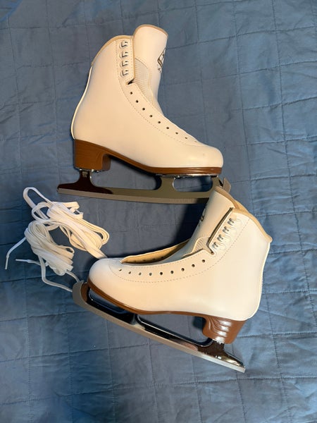 Jackson Ultima Artiste Figure Skates 6.5 C