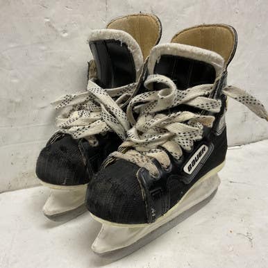 Used Bauer 300 IMPACT Youth Hockey Skate Youth 11.0 11855-S000206043