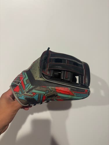 Rawlings REV1X RH Infield Baseball Glove 11.75" (Used)