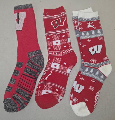 ST4 Mens NCAA WISCONSIN BADGERS Crew Socks Lot of 3 Pair LARGE New