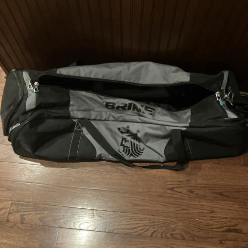 Brine Lacrosse Equipment Duffle Shoulder Tote Bag Large 42" Long Gray Black