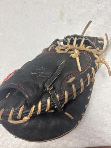 Used Marucci ACADIA SERIES BB/SB Catchers RH Throw Black 30" 11490-S000274762