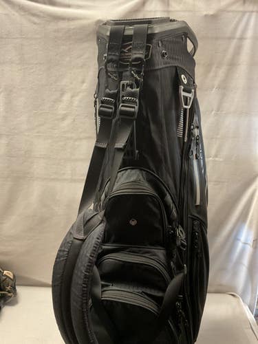 Used Sun Mountain C130 STAND BAG Mens Stand Bag Black 11490-S000274680