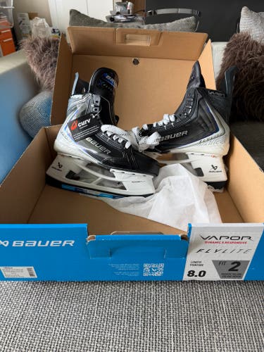 2025 Bauer Vapor Flylite Hockey Skates 8 (New)