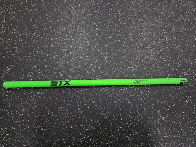 Used STX CRUX 300 Composite Women's Lacrosse Shafts 11849-S000015224