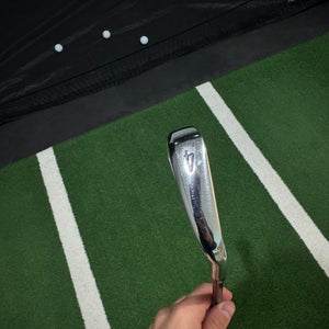 Titleist T200 4 iron