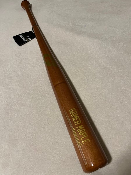 NEW Marucci 33”/29.5oz Gamer Maple Wood Baseball Bat Walnut Brown