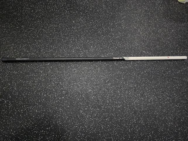 Used Warrior REGULATOR PRO Mens Def/LSM LAX Shaft Black 11849-S000041294