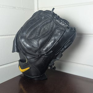 Nike Signature Model Hisashi Iwakuma 11.75" Japanese Baseball Glove - Imported