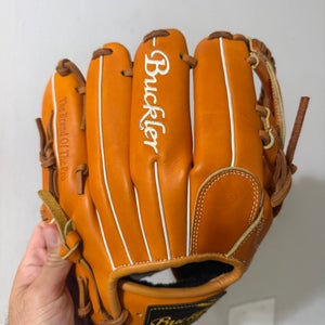 Buckler FAME PRO 11.75 inch baseball glove (Used)