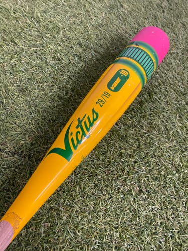 Victus Pencil (2 3/4") USSSA Bat 2024 (-10)