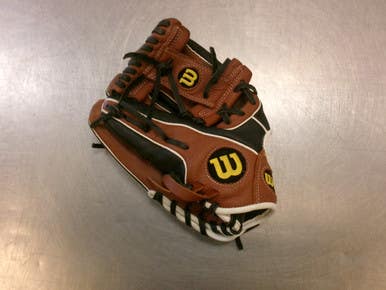 Used Wilson A500 BB/SB Glove LH Throw Brown 11 1/2" 11339-S000203367