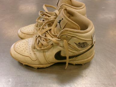 Used Jordan AIR JORDAN CLEAT BB/SB Cleats White Junior 04 11339-S000203380