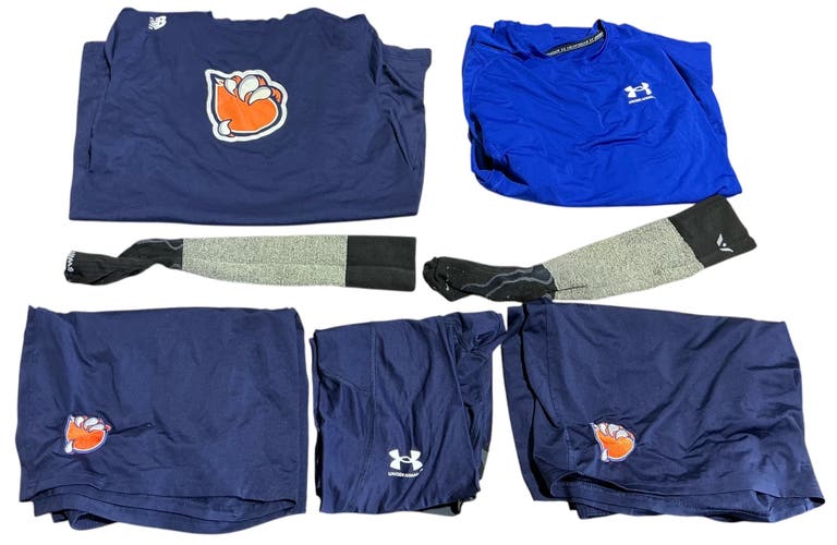 Xtra-Large Bakersfield Condors Hockey Apparel Bundle (Used) 8073 (B R1 S2 L2)