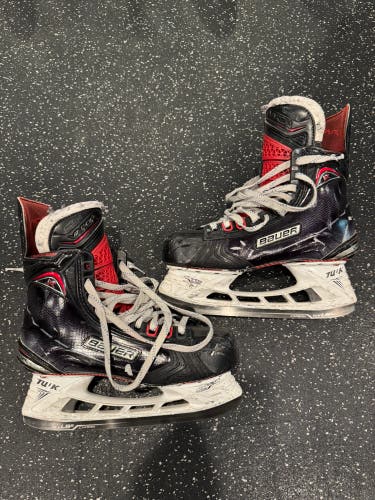 2017 Bauer Vapor 1X Hockey Skates Regular Width 7 (Used)