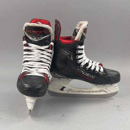 Bauer Vapor X4 Size 4 Intermediate Hockey Skates
