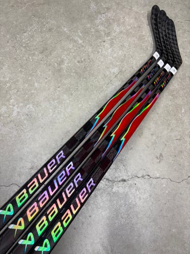 4 Pack 77 Flex P28 Senior Bauer Flylite Left Hand Hockey Stick NHL Pro Stock (New)