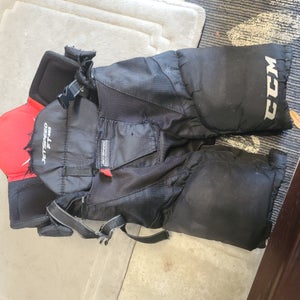 Men's Youth Medium CCM JetSpeed FT485 Hockey Pants (Used)