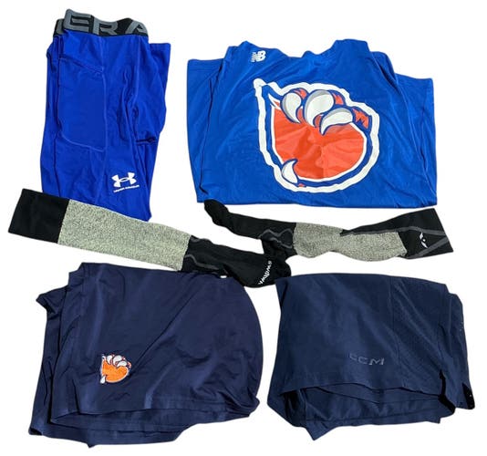 Large Bakersfield Condors Hockey Apparel Bundle (Used) 8075 (A R1 S3 L1)