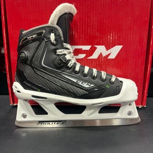 2016 CCM Ribcor 44K Hockey Goalie Skates Size 5 (New)