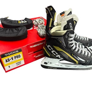 2022 CCM AS-V Pro Hockey Skates Tapered Width 9 (Used)