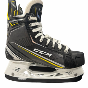 CCM Tacks 9090 (Used) Intermediate Hockey Skates 5.5