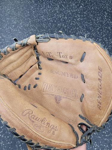 Used Rawlings RENEGADE BB/SB Catchers RH Throw Black 32 1/2" 11849-S000041193