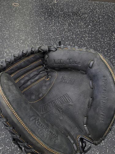 Used Rawlings RENEGADE BB/SB Catchers RH Throw Black 32 1/2" 11849-S000041190