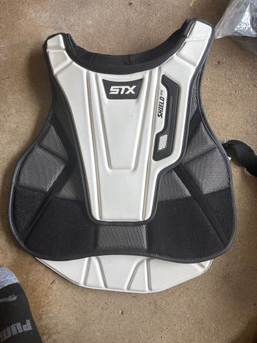 Large STX Shield 500 Chest Protector (Used)