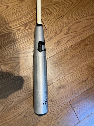 2024 DeMarini The Goods Hybrid USSSA Certified Bat (-5) 27 oz 33" (Used)