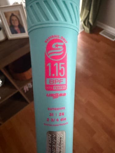 Easton Hype Fire Composite Bat (-5) 26 oz 31" (New)