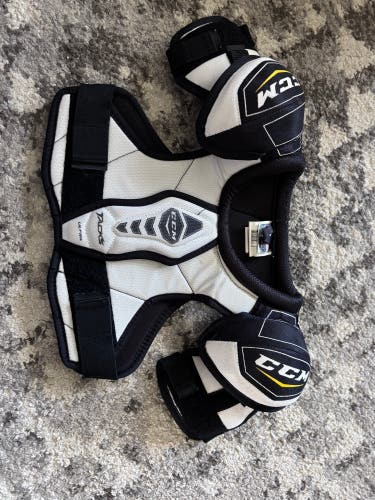 Large Youth CCM Ultra Tacks Shoulder Pads (Used)