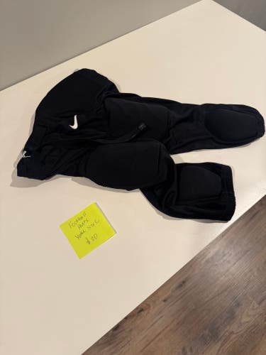 Black Unisex Large Youth Nike Game Pants (Used)
