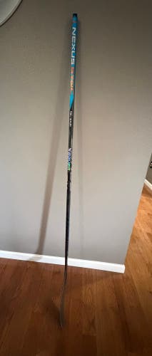 Senior Bauer Nexus Sync Right Handed Hockey Stick P92 70 Flex (Used)