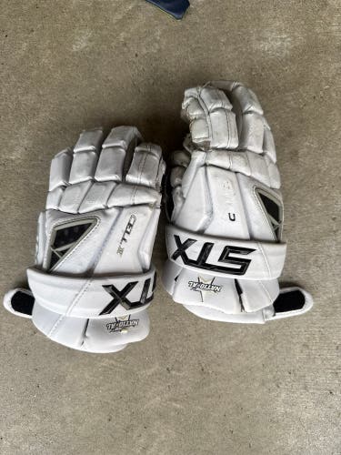 STX Cell IV Thunder lb3 national Lacrosse Gloves (Used)