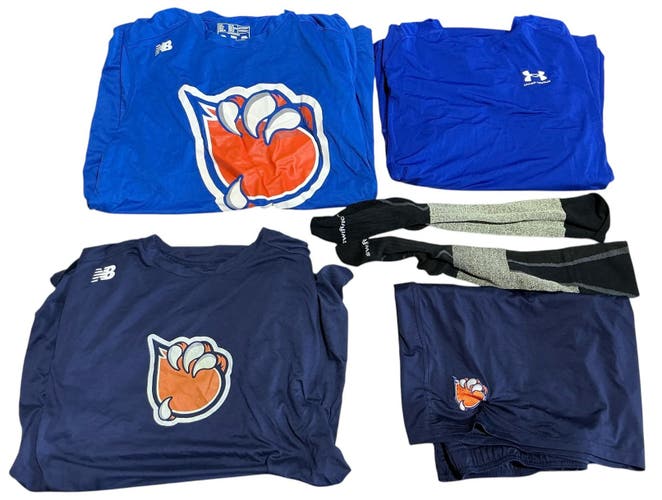 Xtra-Large Bakersfield Condors Hockey Apparel Bundle (Used) 8083 (A R7 S5 L2)