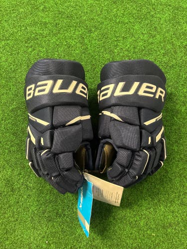 Blue Junior Bauer Supreme M3 Gloves 11" (New)